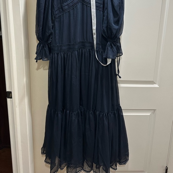 Zahraa The Label- Loren Lace Maxi chiffon dress (navy) - Picture 4 of 6